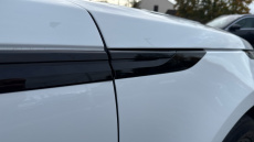 Land Rover Range Rover Velar 2.0 D200 R-Dynamic SE 5dr Auto Diesel Estate